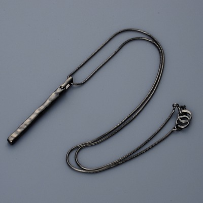 シルバーネックレス