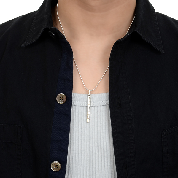 シルバーネックレス