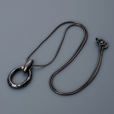 シルバーネックレス