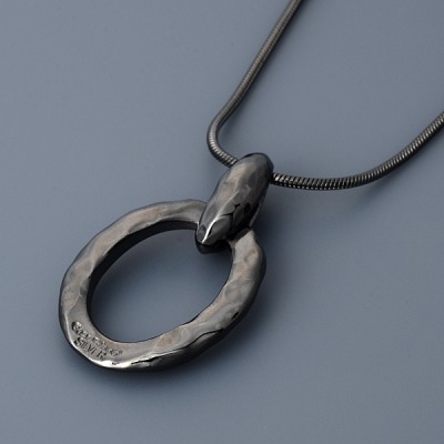 シルバーネックレス