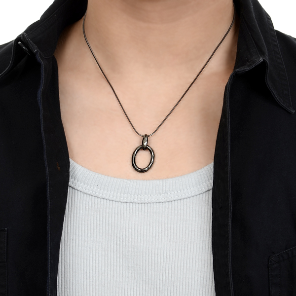 シルバーネックレス