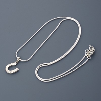 シルバーネックレス