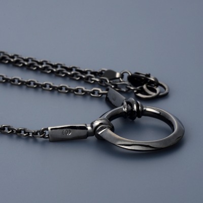 シルバーネックレス