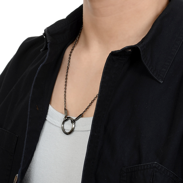 シルバーネックレス