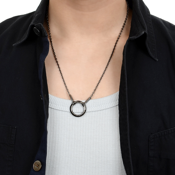 シルバーネックレス