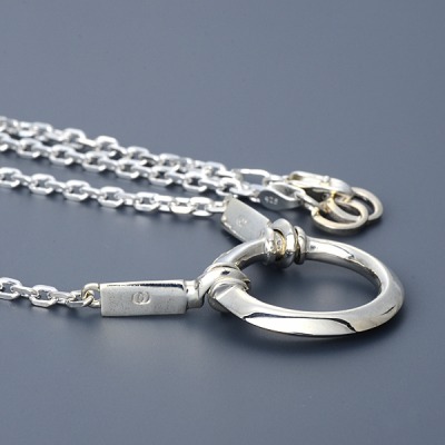 シルバーネックレス