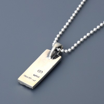 シルバーネックレス