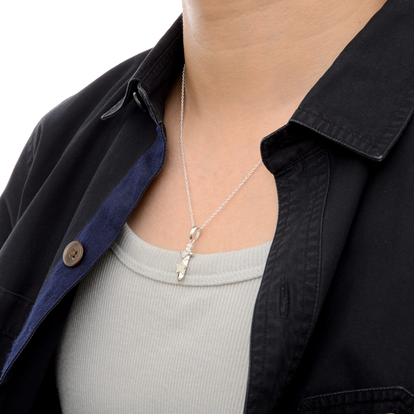 シルバーネックレス