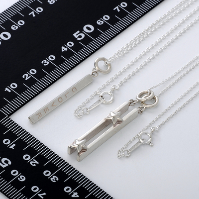 シルバーネックレス