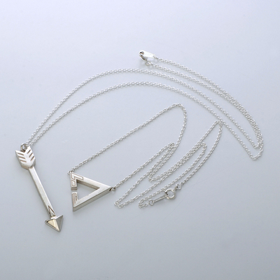 シルバーネックレス