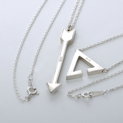 シルバーネックレス