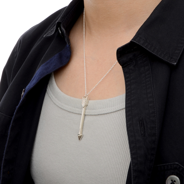 シルバーネックレス