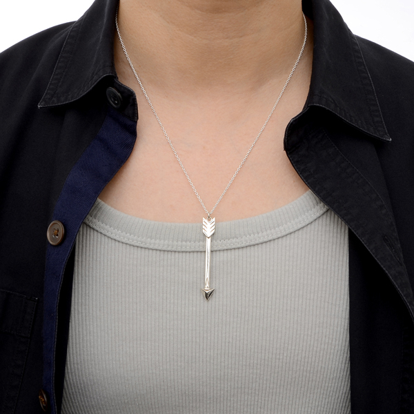 シルバーネックレス