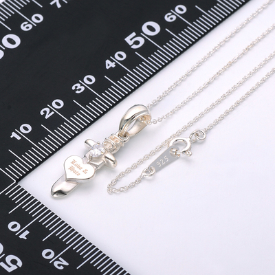 シルバーネックレス