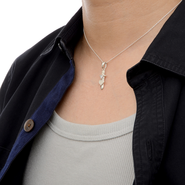 シルバーネックレス