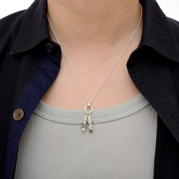 シルバーネックレス