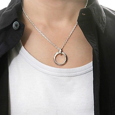 シルバーネックレス