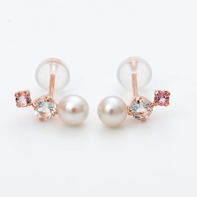 ピンクゴールドピアス