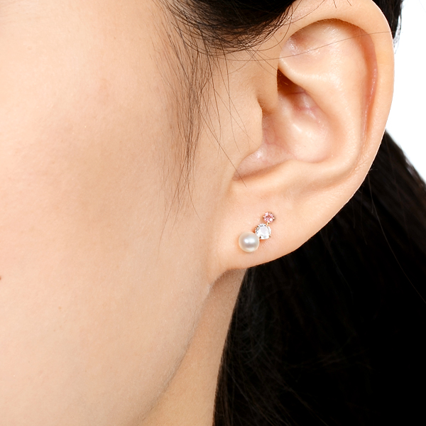 ピンクゴールドピアス