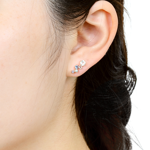 ピンクゴールドピアス