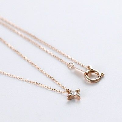 ホワイトゴールドゴールドネックレス