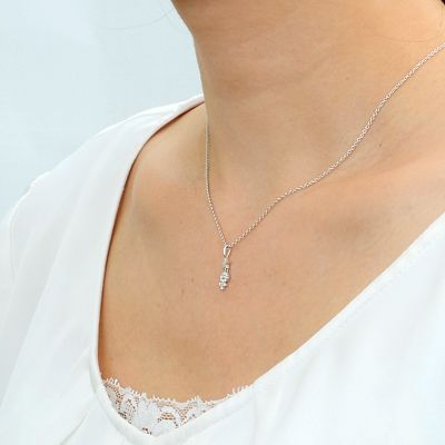 シルバーネックレス