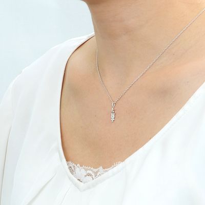 シルバーネックレス