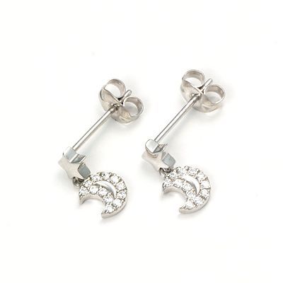 シルバースタッドピアス