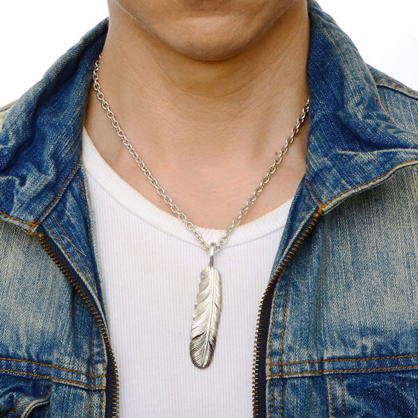 シルバーネックレス