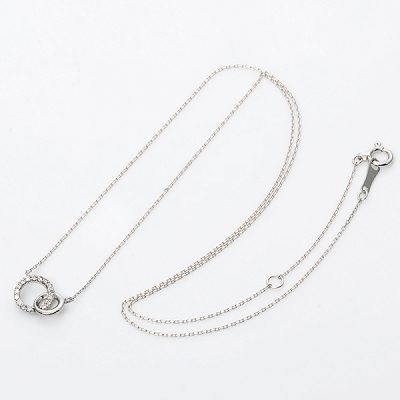 ホワイトゴールドネックレス