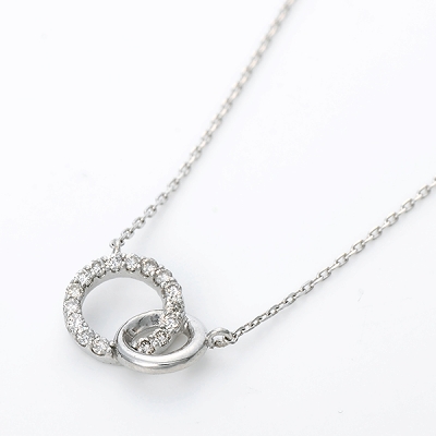 ホワイトゴールドネックレス