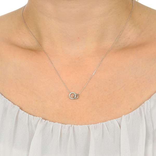 ホワイトゴールドネックレス