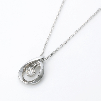 ホワイトゴールドネックレス