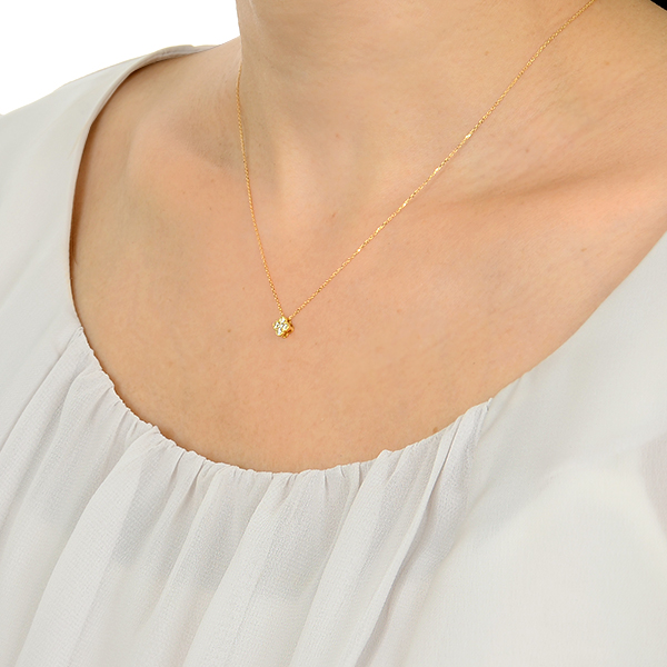 イエローゴールドネックレス