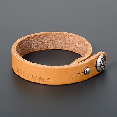 レザーブレスレット