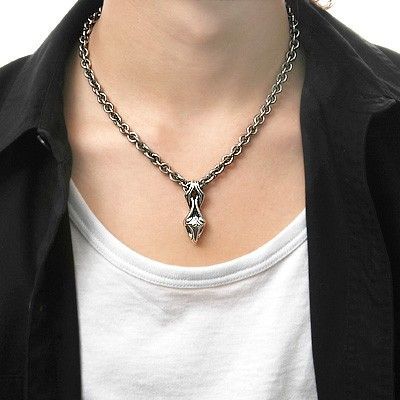 シルバーネックレス