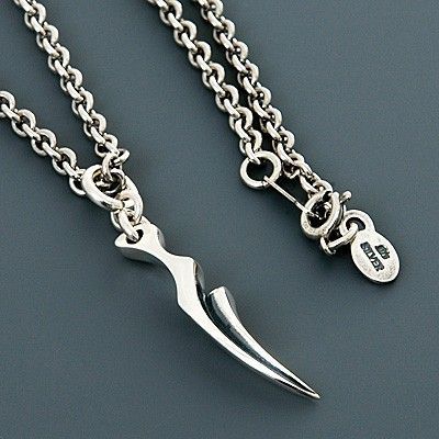 シルバーネックレス