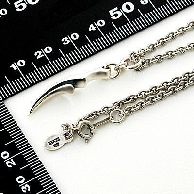 シルバーネックレス