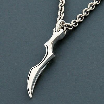 シルバーネックレス