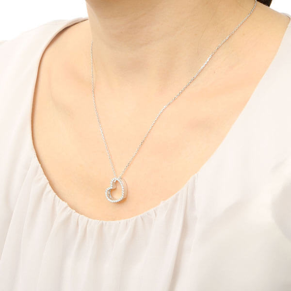 シルバーネックレス