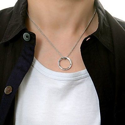 シルバーネックレス