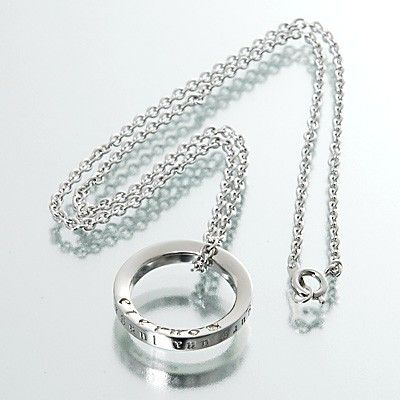 シルバーネックレス