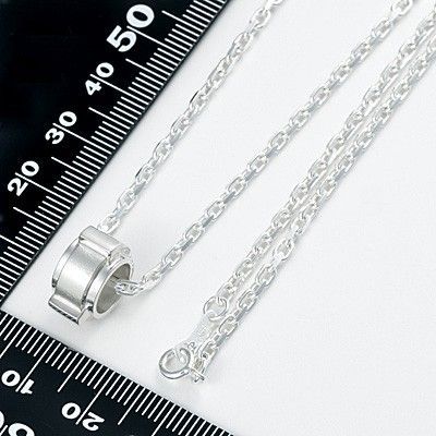 シルバーネックレス