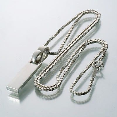 シルバーネックレス