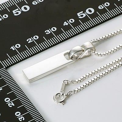シルバーネックレス