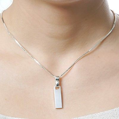 シルバーネックレス