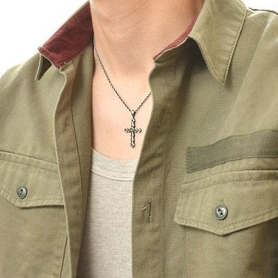 シルバーネックレス