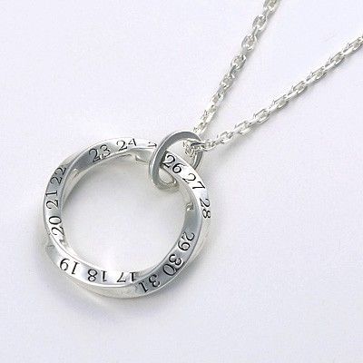 シルバーネックレス