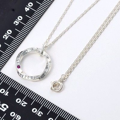 シルバーネックレス