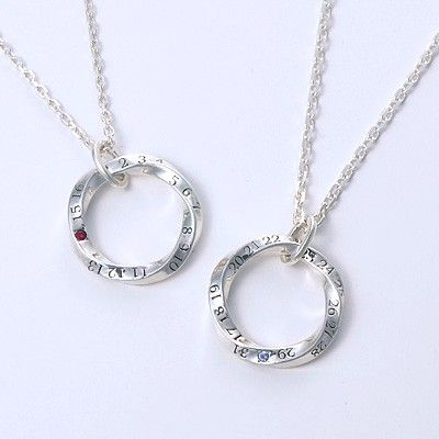 シルバーペアネックレス